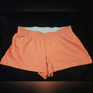 Nobo • Size small